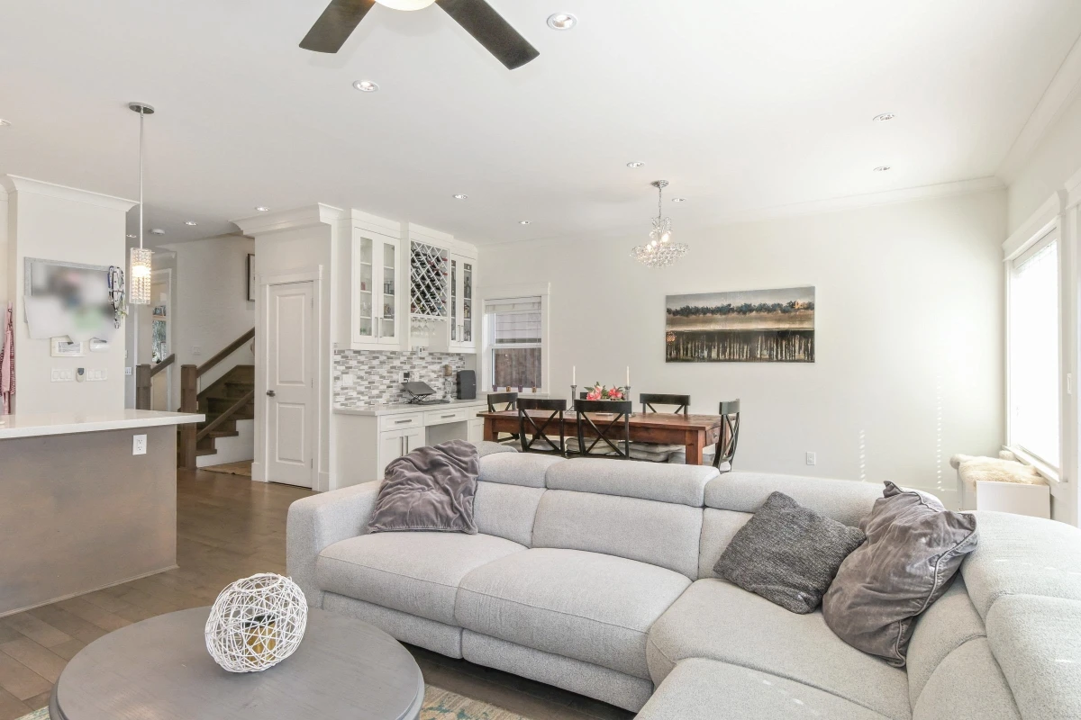 Dining Area Photo of 4748A 55b Street, Ladner, BC