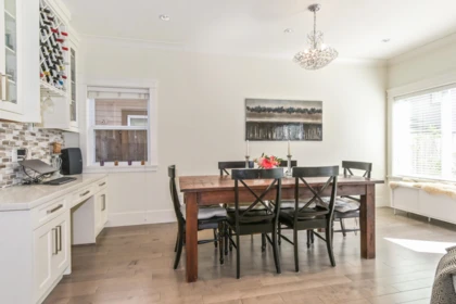 Kitchen Photo of 4748A 55b Street, Ladner, BC
