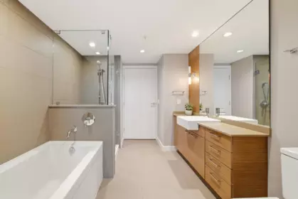 Powder Room Photo of 705 135 E 17th Street, North Vancouver, BC