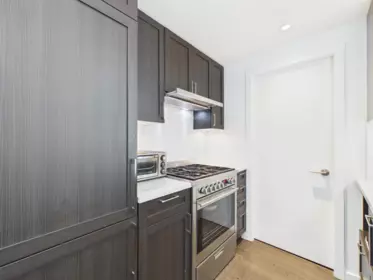 2202 5515 Boundary Road, Vancouver, BC, Vancouver — Apartment/Condo for sale
