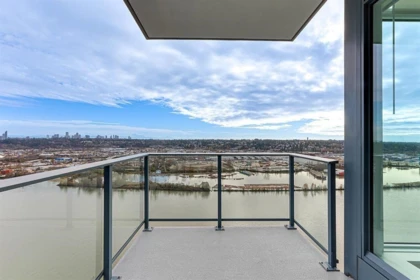 3207 680 Quayside Drive, New Westminster, BC, New Westminster — Apartment/Condo for sale