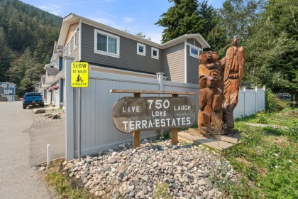 Hot Tub / Spa Photo of 39 750 Hot Springs Road, Harrison Hot Springs, BC