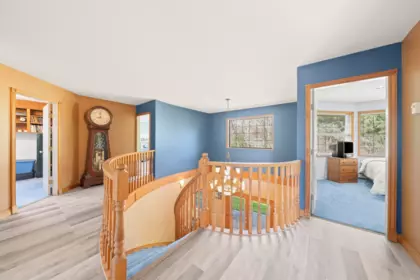 Entry Foyer Photo of 17968 68 Avenue, Surrey, BC