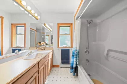Laundry Room Photo of 17968 68 Avenue, Surrey, BC