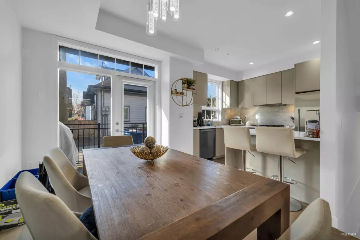 Family Room Photo of 7901 Oak Street, Vancouver, BC