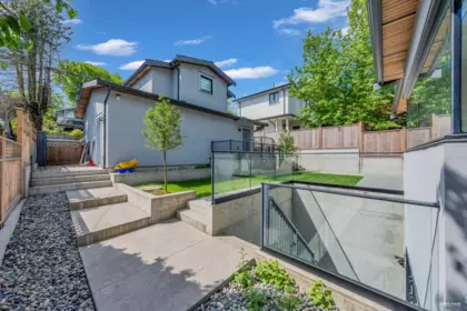 Swimming Pool Photo of 3514 W 27th Avenue, Vancouver, BC