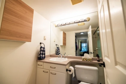 Bedroom 3 Photo of 207 15325 17 Avenue, Surrey, BC