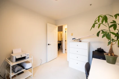 Powder Room Photo of 207 15325 17 Avenue, Surrey, BC