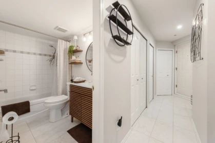 Guest Bathroom Photo of 102 725 W 7th Avenue, Vancouver, BC