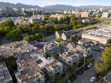 Outdoor Patio Photo of 102 725 W 7th Avenue, Vancouver, BC