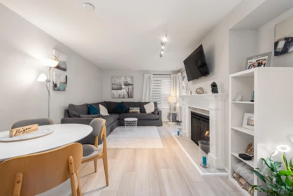 Primary Bedroom Photo of 102 725 W 7th Avenue, Vancouver, BC