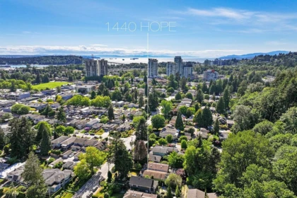 Backyard Photo of 1440 Hope Road, North Vancouver, BC
