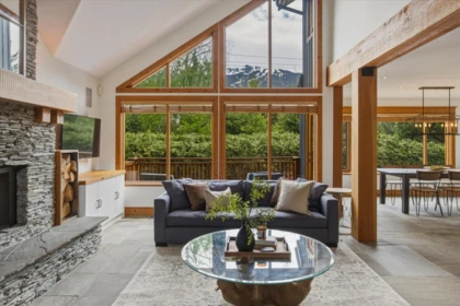 Kitchen Island Photo of 6260 Bishop Way, Whistler, BC