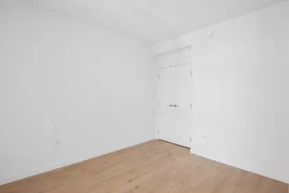 Walk-In Closet Photo of 419 1500 Scott Cres, Squamish, BC
