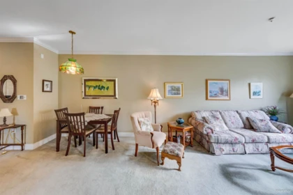 315 2985 Princess Crescent, Coquitlam, BC, Coquitlam — Apartment/Condo for sale