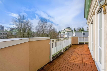Swimming Pool Photo of 315 2985 Princess Crescent, Coquitlam, BC