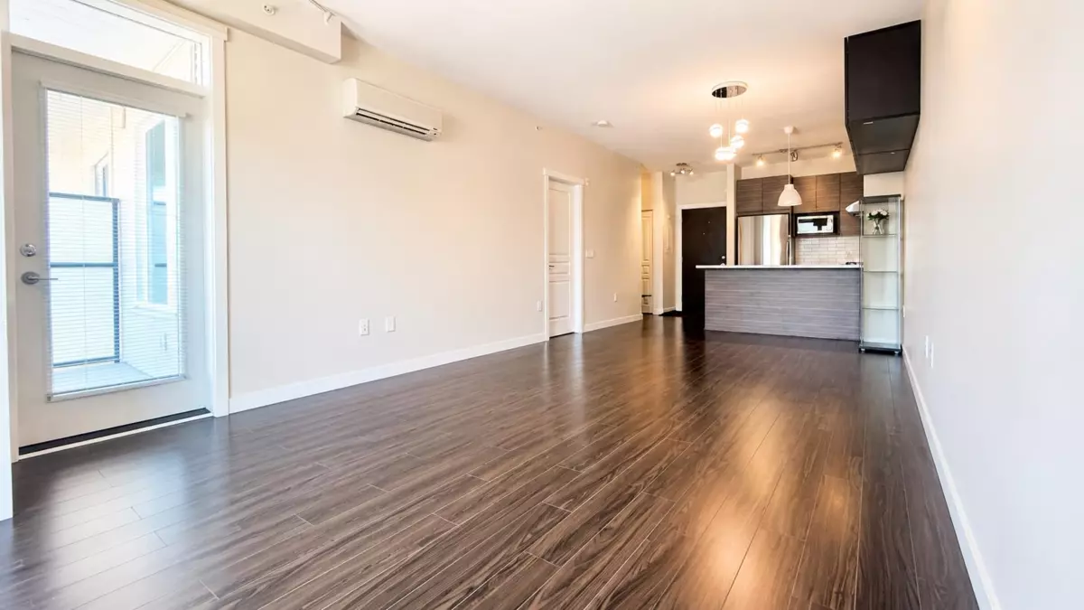 Dining Area Photo of 459 9388 Mckim Way, Richmond, BC