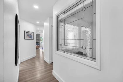 Hot Tub / Spa Photo of 8 2425 Edgemont Boulevard, North Vancouver, BC