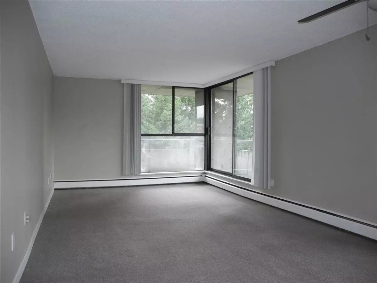 Dining Area Photo of 702 3771 Bartlett Court, Burnaby, BC