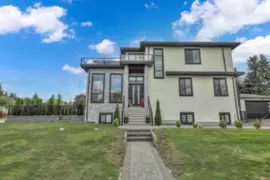 1938 Connaught Avenue, Port Coquitlam, BC