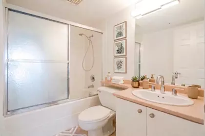 Laundry Room Photo of 1006 4567 Hazel Street, Burnaby, BC