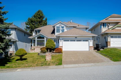 Backyard Photo of 2653 Klassen Court, Port Coquitlam, BC