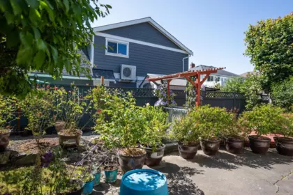 Front Yard Photo of 4835 59a Street, Delta, BC