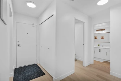 111 6931 Cooney Road, Richmond, BC, Richmond — Apartment/Condo for sale