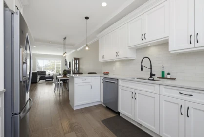 Kitchen Island Photo of 8640 Machell Street, Mission, BC