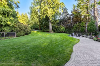 Front Yard Photo of 25149 72 Avenue, Langley, BC