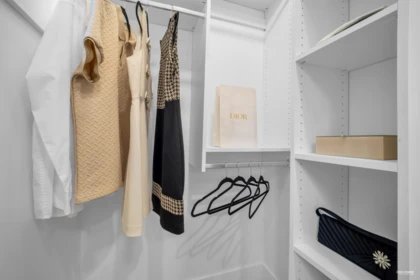 Powder Room Photo of 2619 Mcgill Street, Vancouver, BC