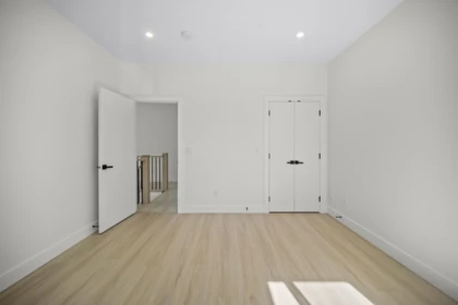 Mudroom Photo of 1680B Mckenzie Road, Abbotsford, BC