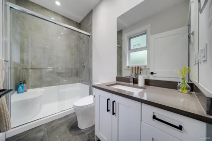 Laundry Room Photo of 708 Austin Avenue, Coquitlam, BC