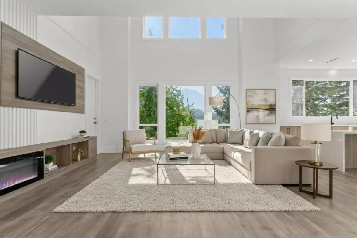Living Room Photo of 5578 Crimson Ridge, Chilliwack, BC