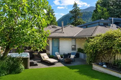 6422 Douglas Street, West Vancouver, BC, West Vancouver — Single Family Residence for sale