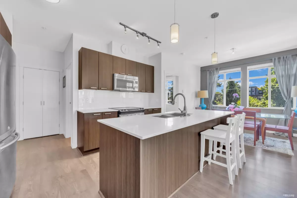 Dining Area Photo of 312 617 Smith Avenue, Coquitlam, BC