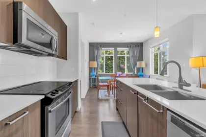 Kitchen Photo of 312 617 Smith Avenue, Coquitlam, BC