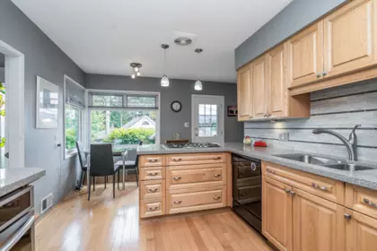 Breakfast Nook Photo of 324 Churchill Avenue, New Westminster, BC