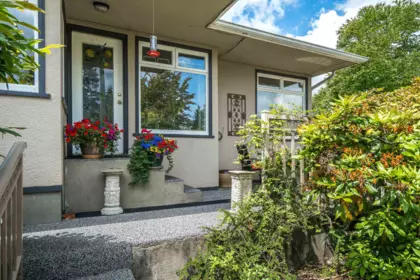 Outdoor Deck Photo of 324 Churchill Avenue, New Westminster, BC