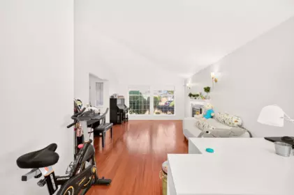 Breakfast Nook Photo of 8960 157 Street, Surrey, BC