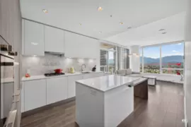 3709 1955 Alpha Way, Burnaby, BC