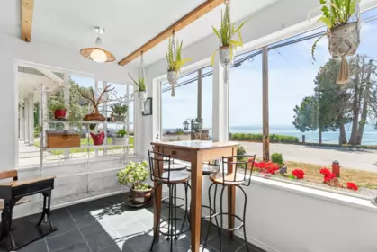 Kitchen Island Photo of 4664 Sunshine Coast Highway, Sechelt, BC