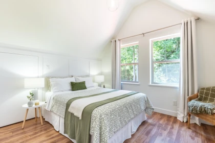 Bedroom 4 Photo of 5823 Leaning Tree Road, Halfmoon Bay, BC