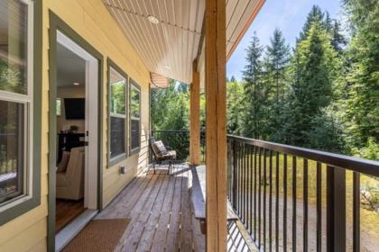 5823 Leaning Tree Road, Halfmoon Bay, BC, Halfmoon Bay — Single Family Residence for sale