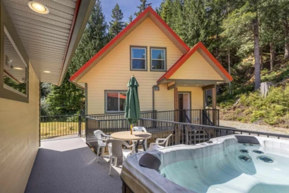 Outdoor Patio Photo of 5823 Leaning Tree Road, Halfmoon Bay, BC