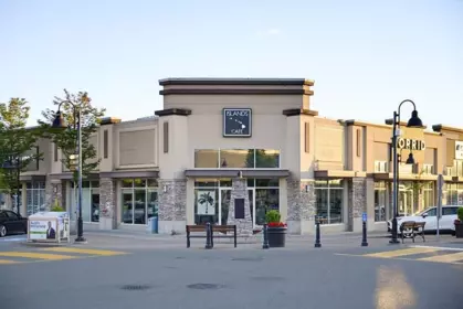 Community Amenities Photo (Clubhouse) of 190 2277 Oak Meadows Drive, Surrey, BC