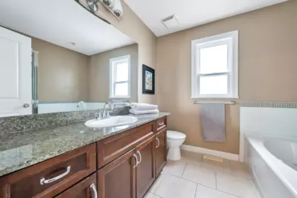 Basement Recreation Room Photo of 6748 193 Street, Surrey, BC