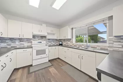 Breakfast Nook Photo of 6800 Grant Place, Burnaby, BC