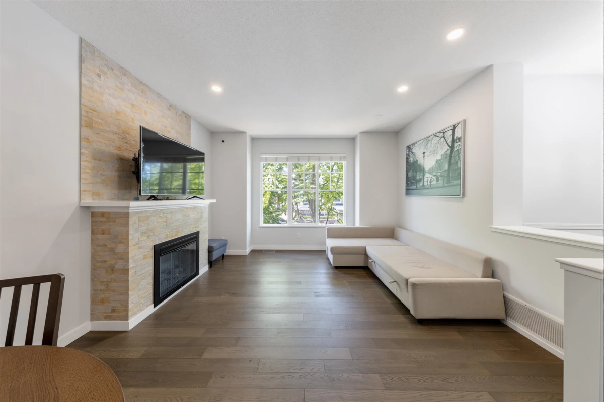 Living Room Photo of 44 7233 Heather Street, Richmond, BC