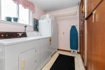 Mudroom Photo of 1653 Rosevale Street, Agassiz, BC